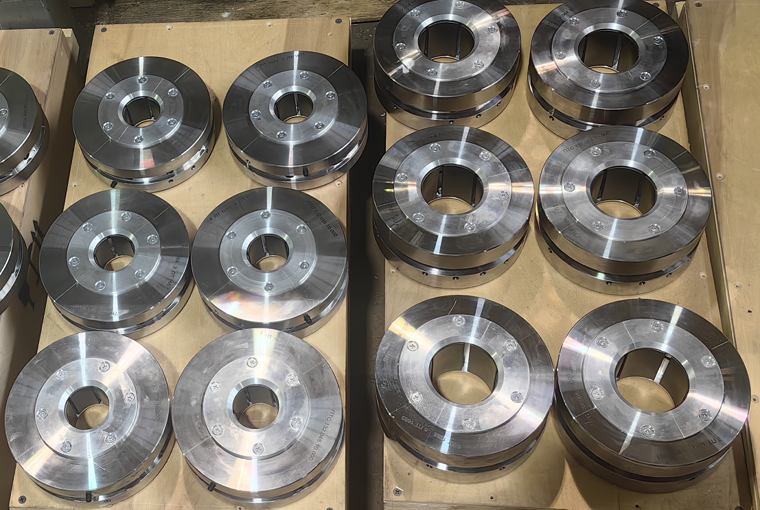 Compressor Borsig — batch of manufactured tilting pad bearings on pallets