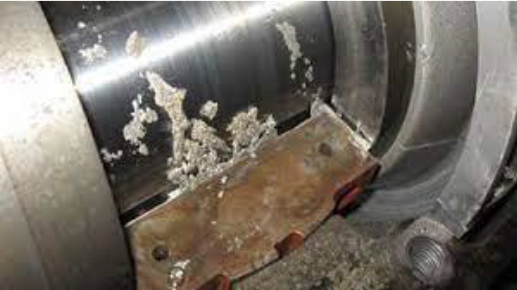 Damaged Babbitt bearing surface